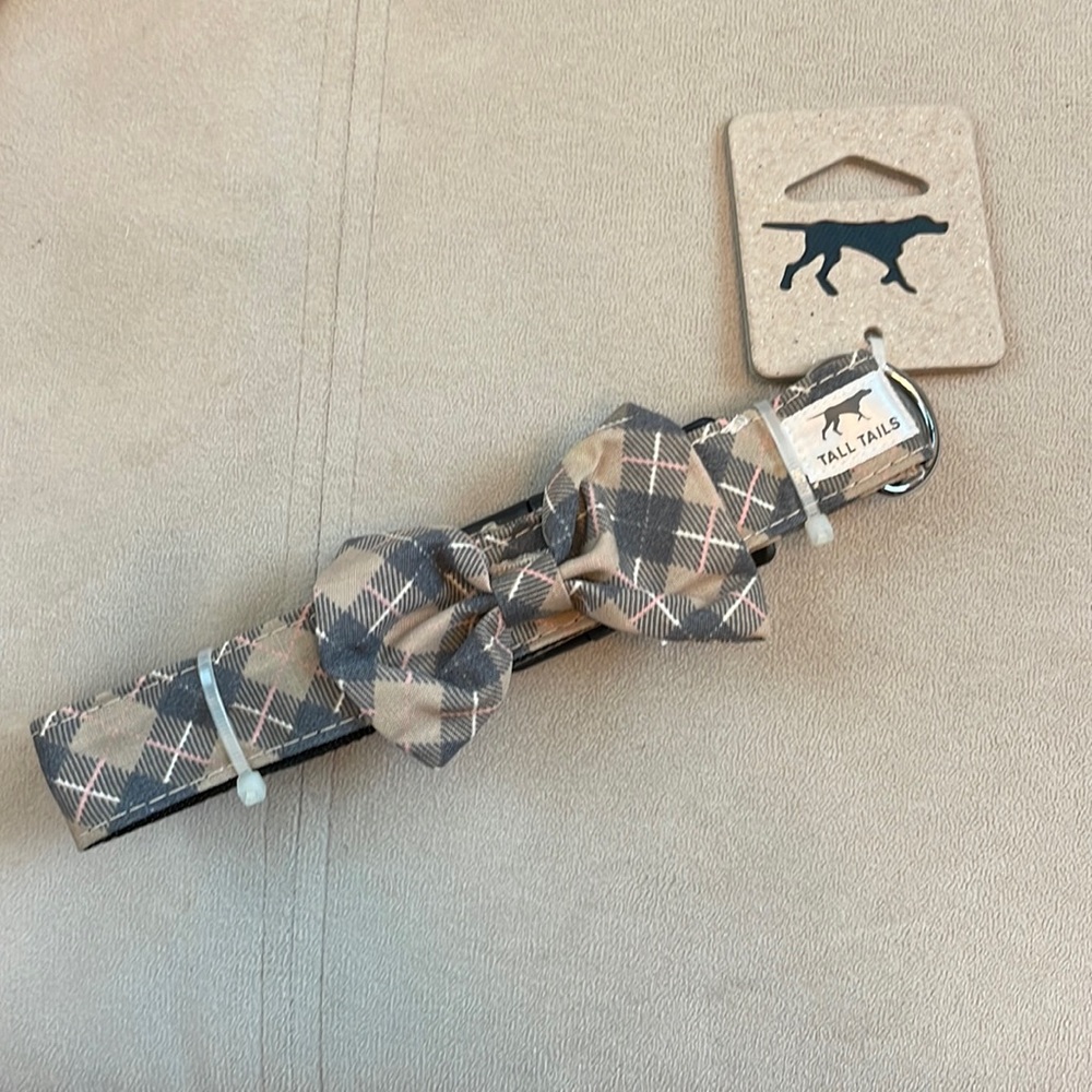 Grey Pink and White Dog Bow Tie Leash